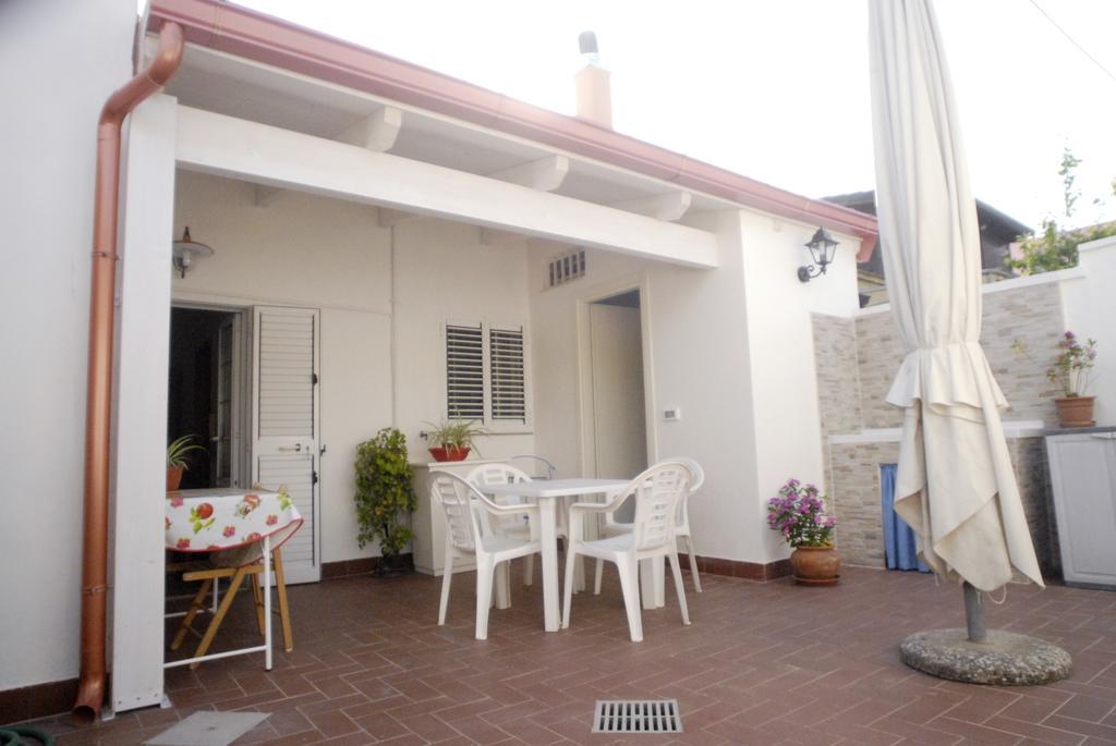 Casa Dei Furnari Lägenhet Collepasso Exteriör bild